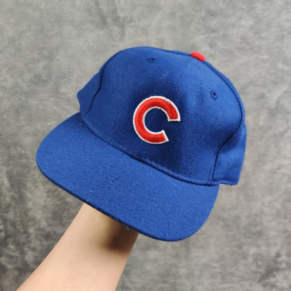VTG Chicago Cubs Hat Mens 7 1/4 Blue Embroidered MLB Baseball Diamond New Era